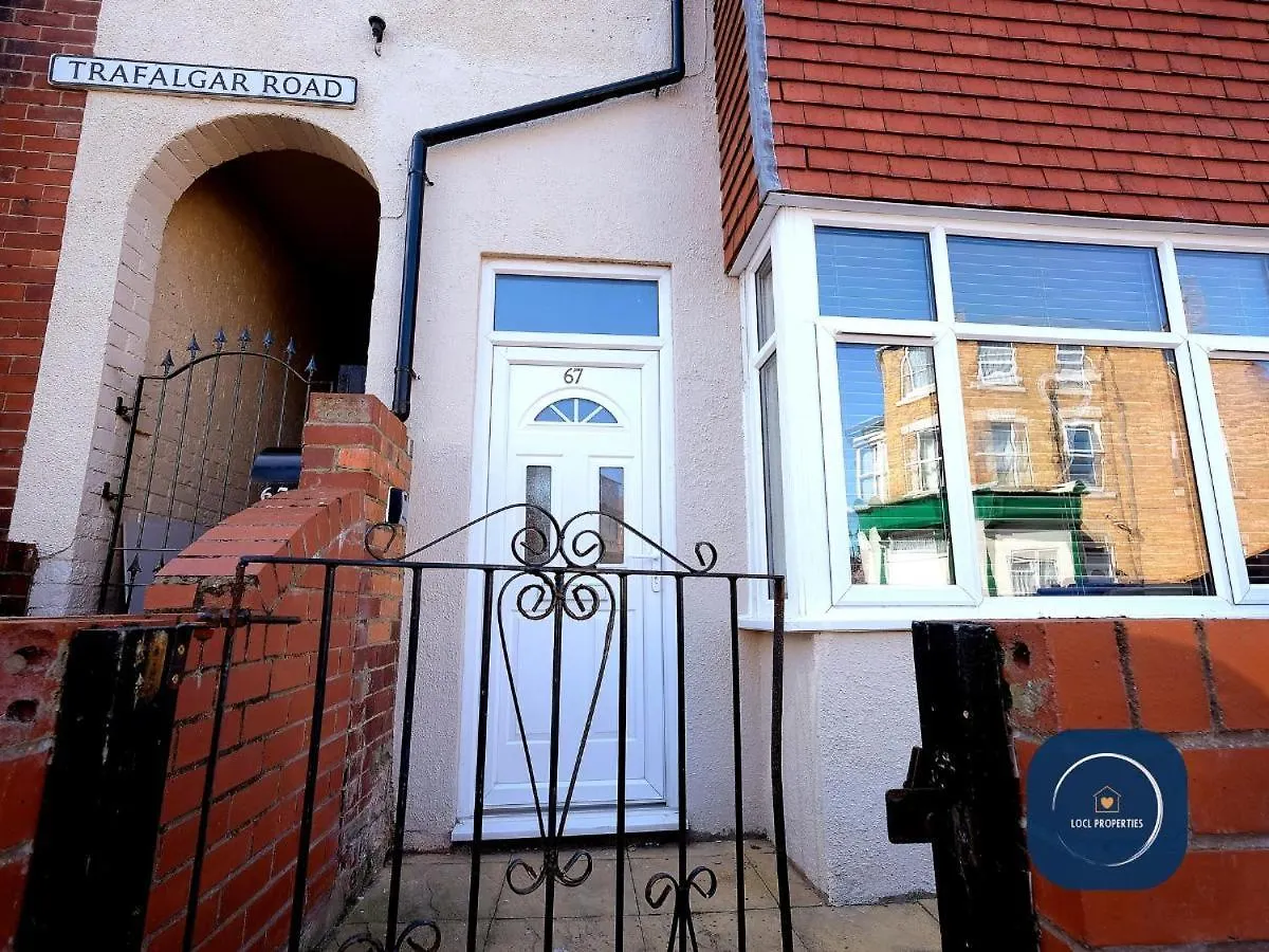 North Bay Cabin 1 Bedroom Apartment Near The Beach Scarborough 0*,