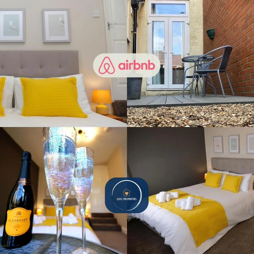 North Bay Cabin 1 Bedroom Apartment Near The Beach Scarborough