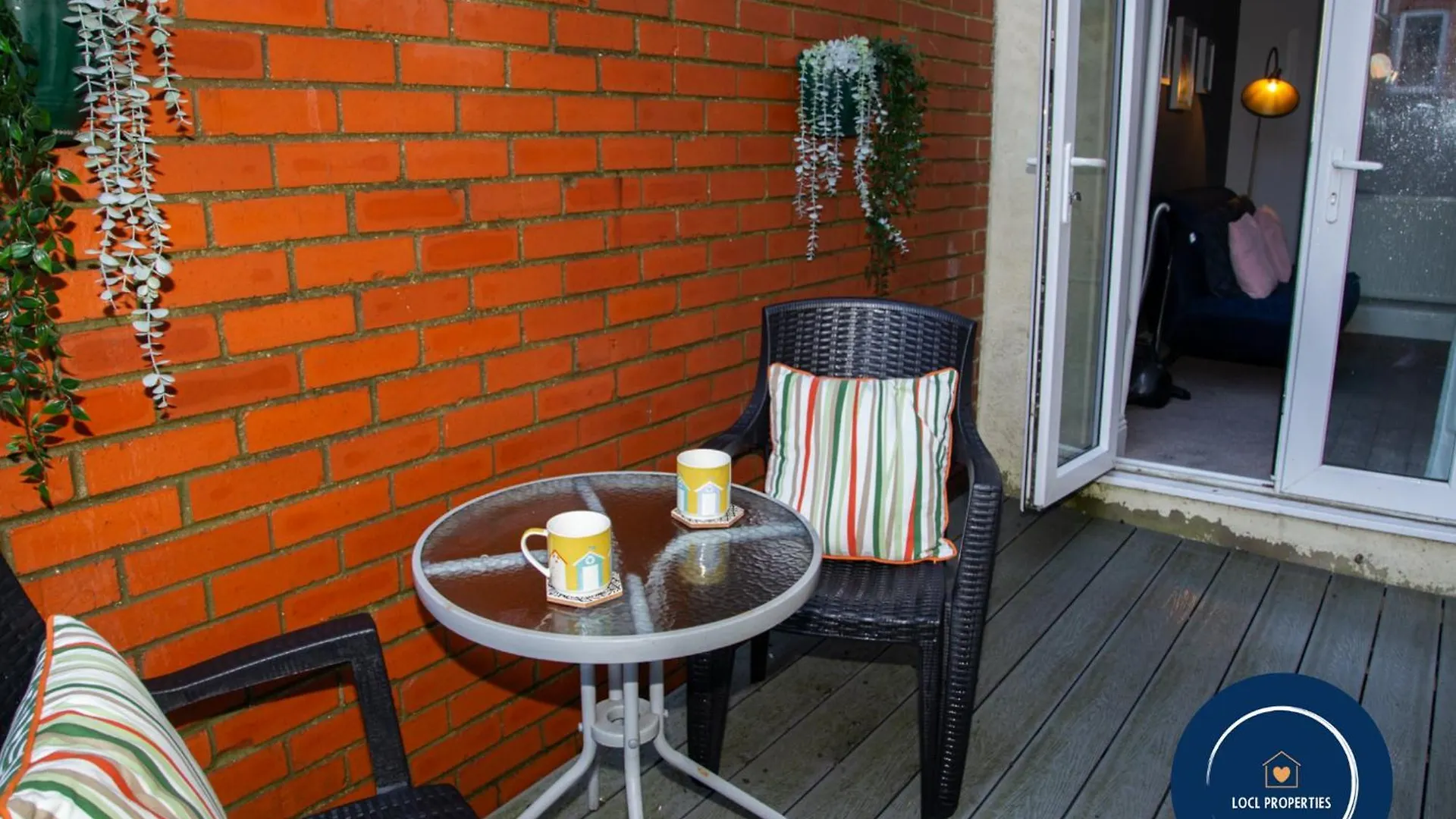 North Bay Cabin 1 Bedroom Apartment Near The Beach Scarborough