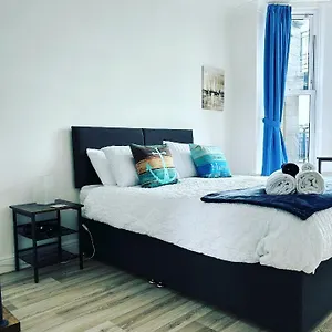  Apartment Keepers Rest -