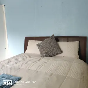 https://nice-2-bedroom-house-near-city-hospital.hotelsin-nottingham.com